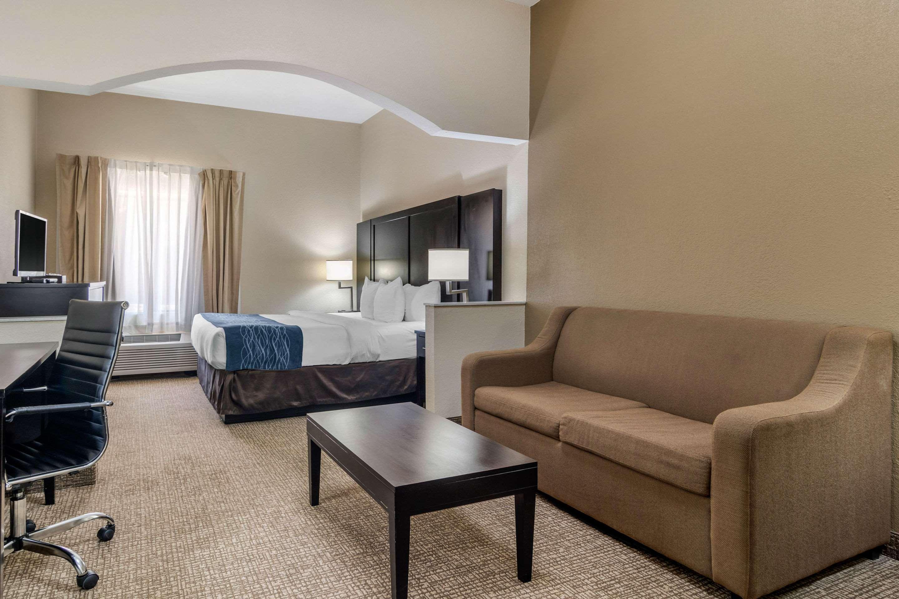 Comfort Inn & Suites Atlanta-Smyrna Exteriör bild
