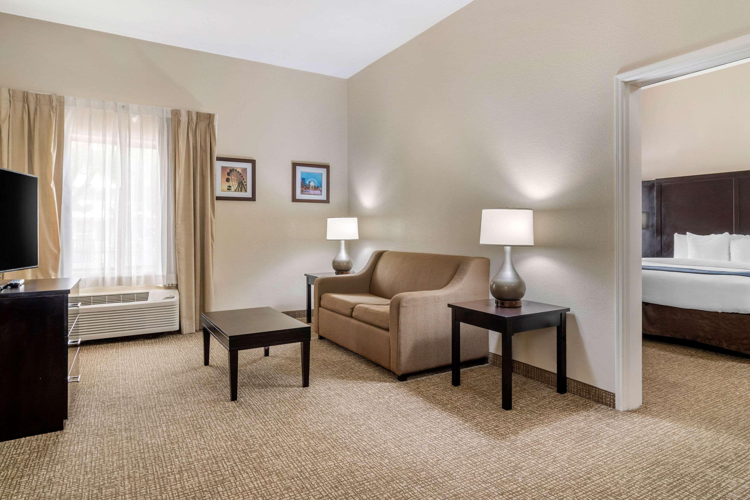Comfort Inn & Suites Atlanta-Smyrna Exteriör bild