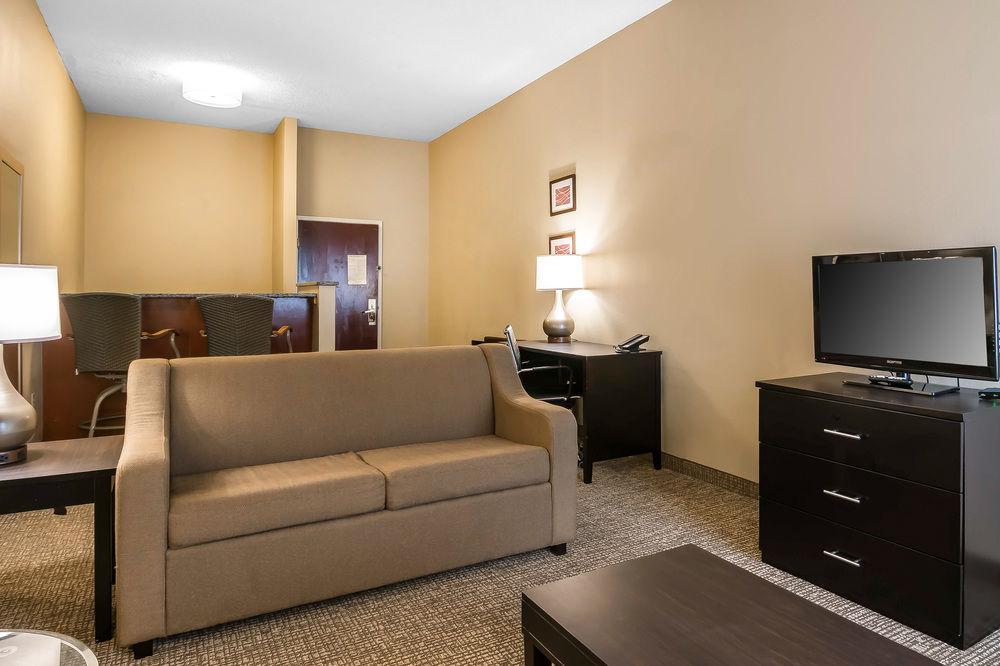 Comfort Inn & Suites Atlanta-Smyrna Exteriör bild