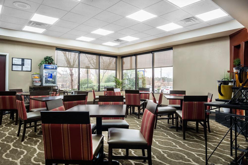 Comfort Inn & Suites Atlanta-Smyrna Exteriör bild