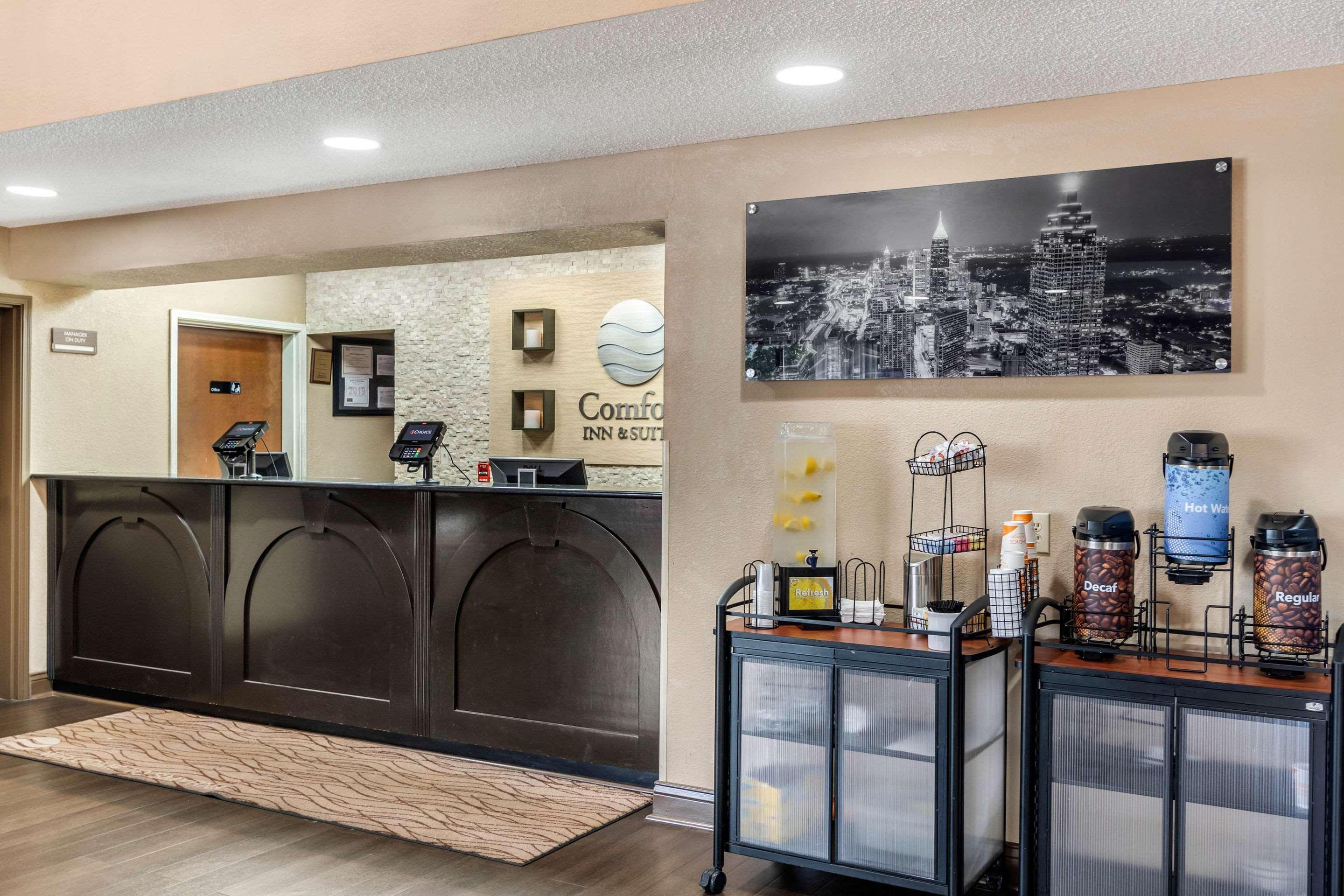 Comfort Inn & Suites Atlanta-Smyrna Exteriör bild