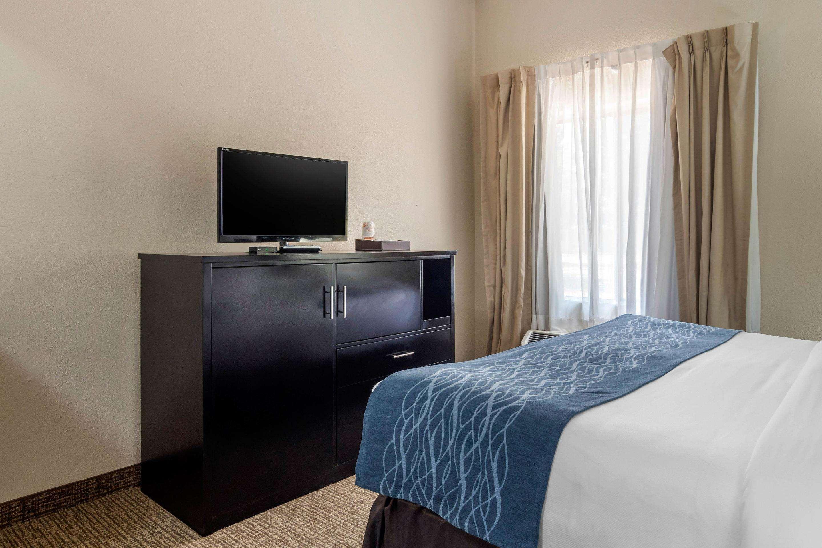 Comfort Inn & Suites Atlanta-Smyrna Exteriör bild